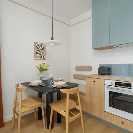 Lägenhet Unique 2-bedroom On The 10th Floor With Free Garage By Renters