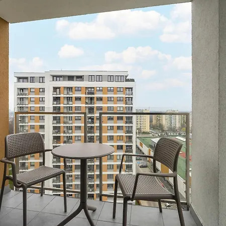 Unique 2-bedroom On The 10th Floor With Free Garage By Renters Poznań